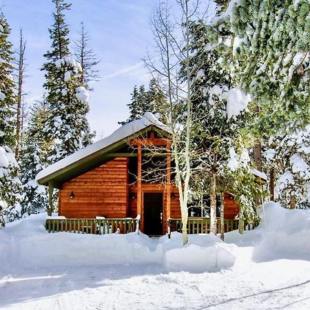 Lovely Log Cabin With Fire Pit! Duck Creek Village Exterior foto